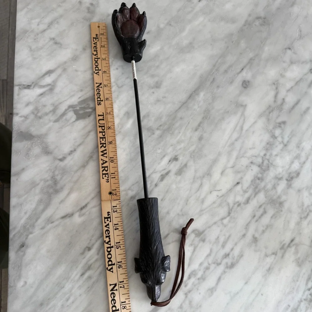 Vintage Style Black Lab Dog Head Paw Back Scratcher 18.25 Inch Long Handle